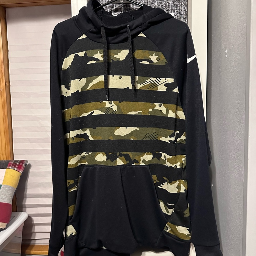 Men’s Nike Dri-Fit Hoody
